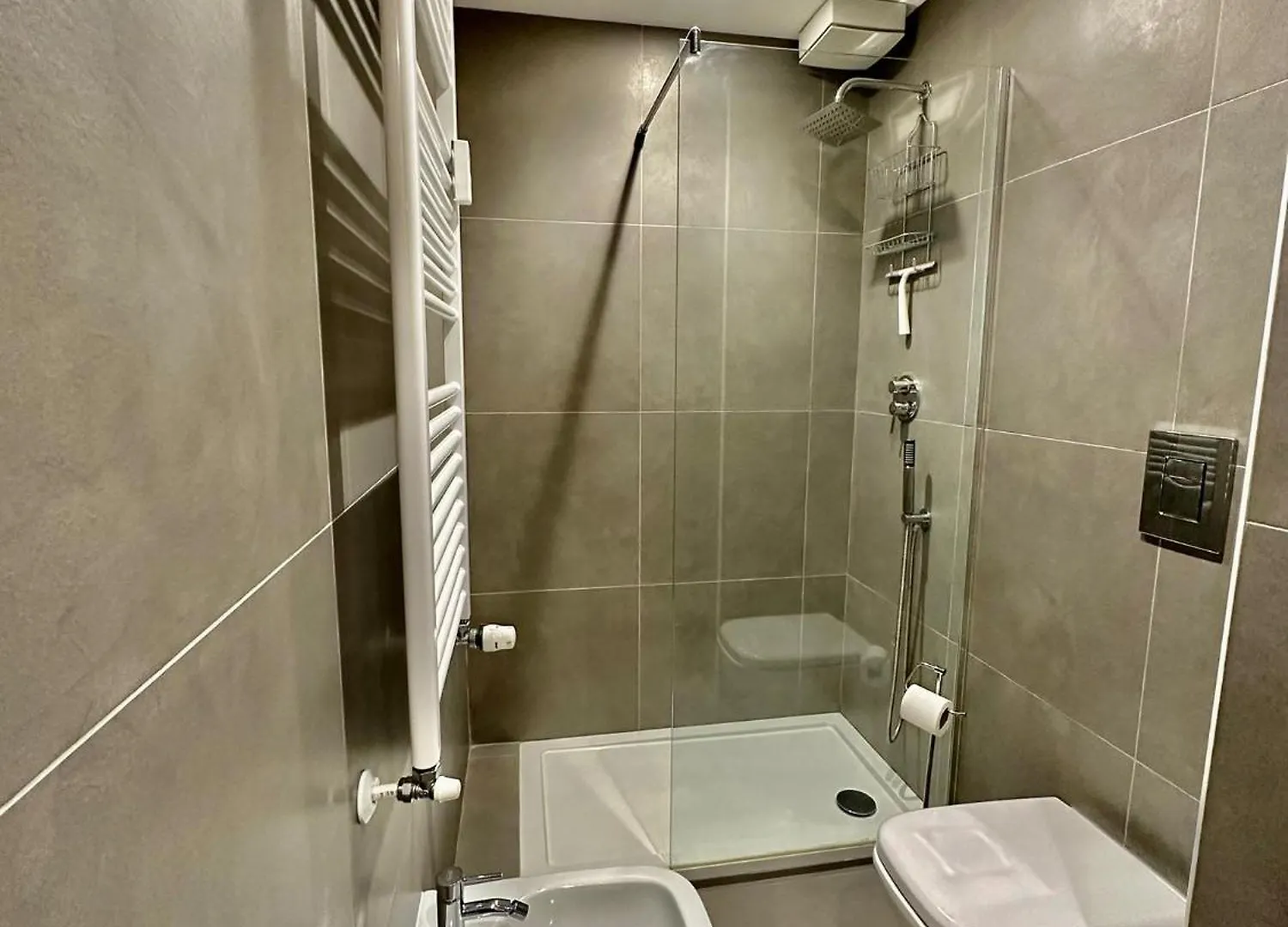 Duomo-Linate-Istituto Dei Tumori Suite Wifi Milan 0*,  Italy